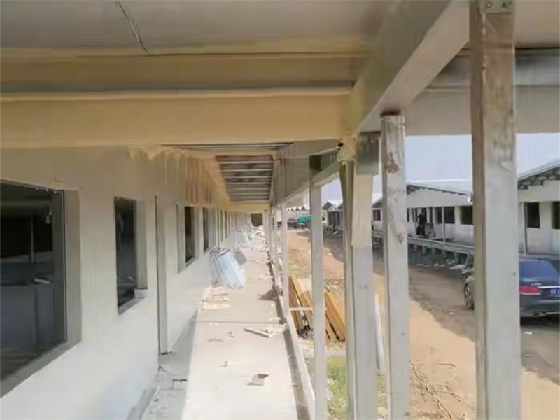 山东广饶正邦20万头育肥猪舍聚氨酯保温项目